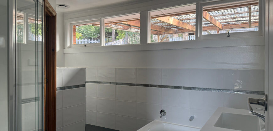 1 Atunga Street, Taroona TAS 7053