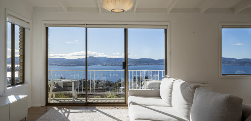 2/14 Cartela Street, Sandy Bay TAS 7005