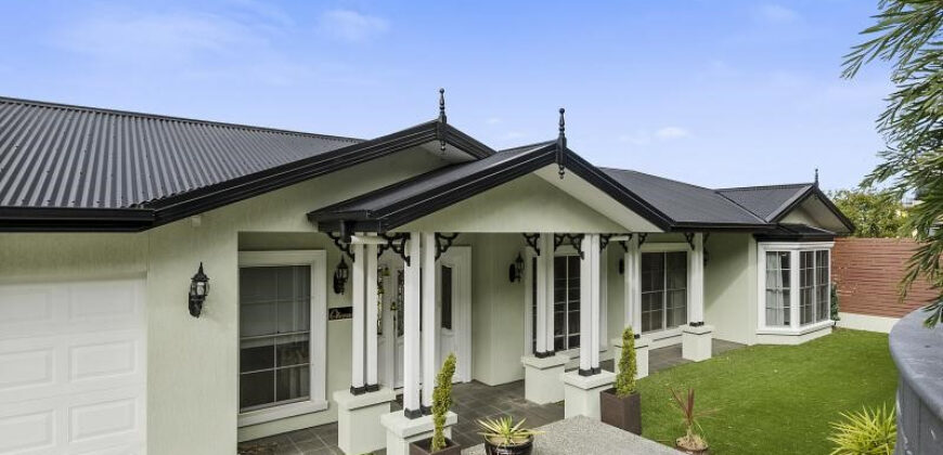 6 Glover Drive, SANDY BAY TAS 7005