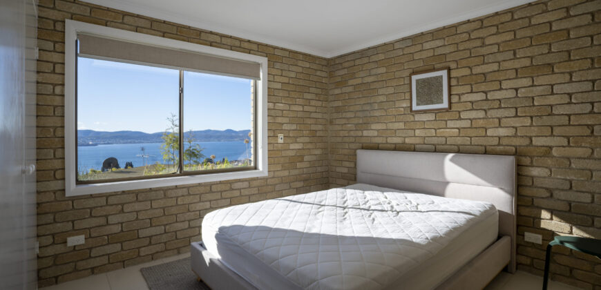 2/14 Cartela Street, Sandy Bay TAS 7005