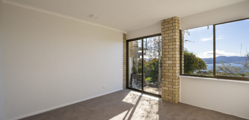 2/14 Cartela Street, Sandy Bay TAS 7005