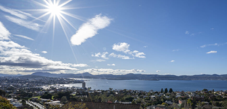 2/14 Cartela Street, Sandy Bay TAS 7005