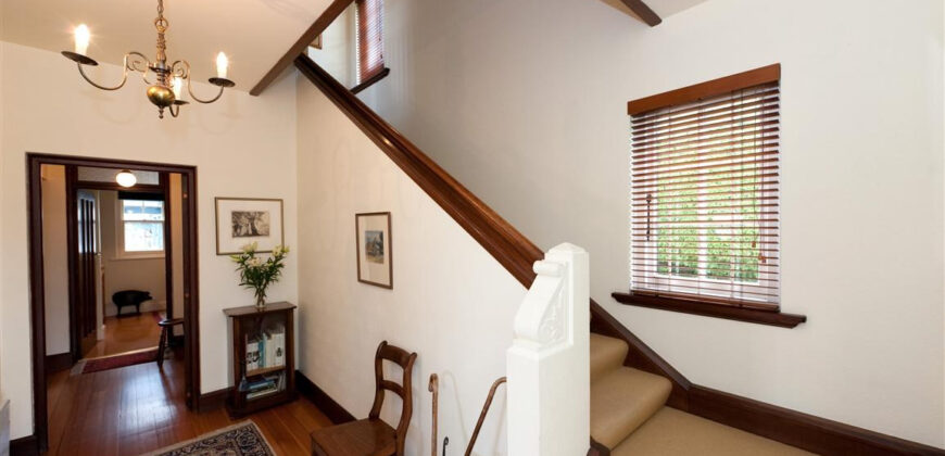 10A Mawhera Avenue, Sandy Bay Tas 7005