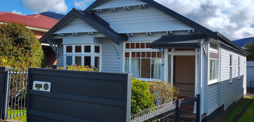 Conveniently Located Character Cottage