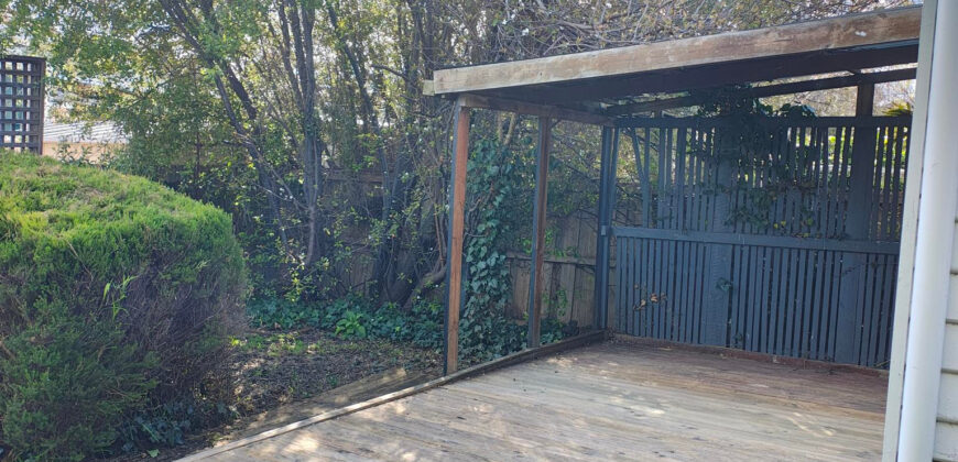 Conveniently Located Character Cottage