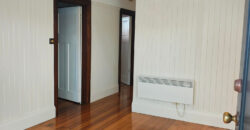 Conveniently Located Character Cottage Conveniently Located Character Cottage