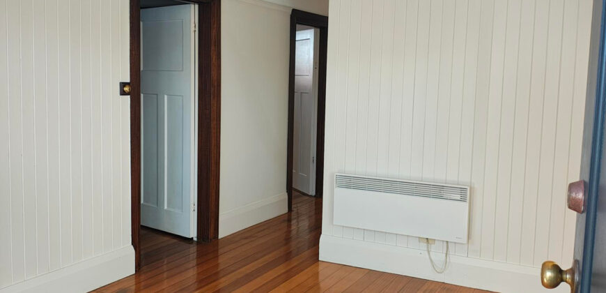 Conveniently Located Character Cottage