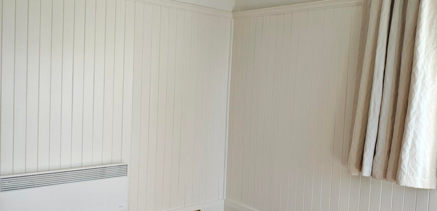 Conveniently Located Character Cottage