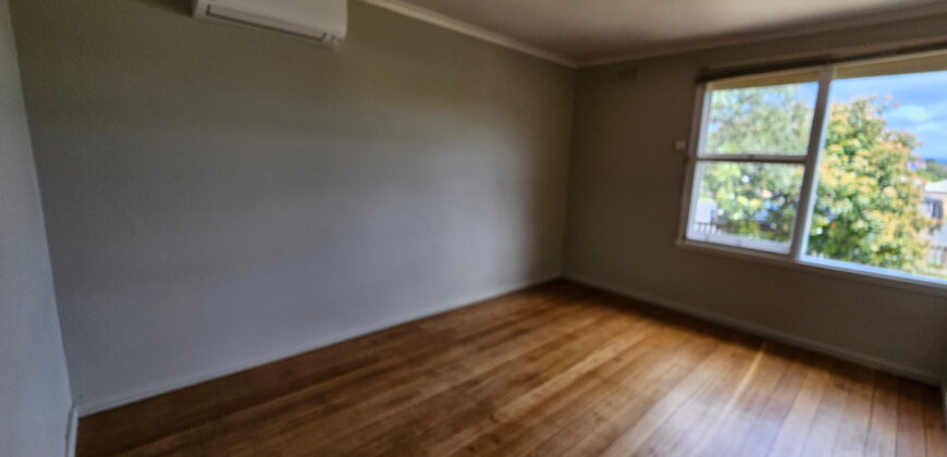 8 Middle Rd, New Norfolk TAS 7140