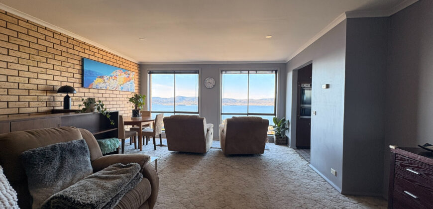 2/13 Kingsley Ave, Sandy Bay TAS 7005