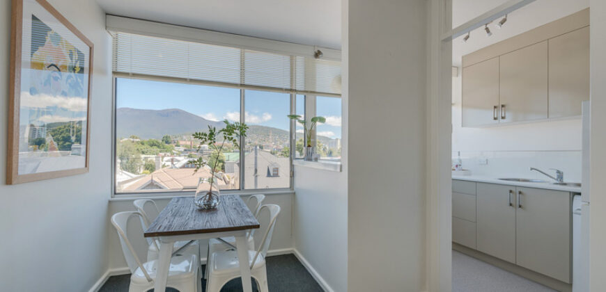 6/15 Battery Square, Battery Point, 7004