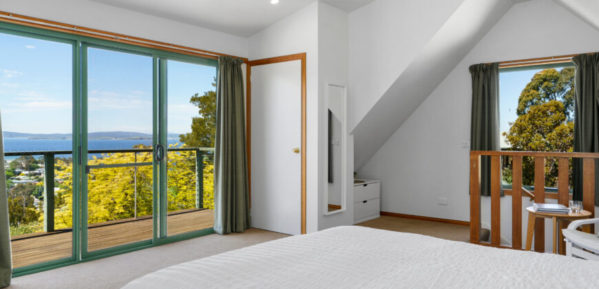 35 Auburn Road, Kingston Beach TAS 7050