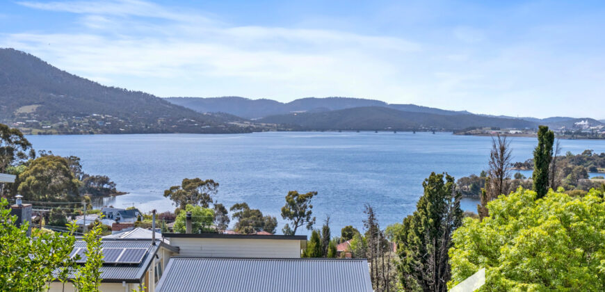 13 Jimbirn St, Berriedale TAS 7011