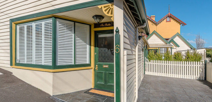 The Stables – Historic Chard, City Views and Exceptional Lifestyle