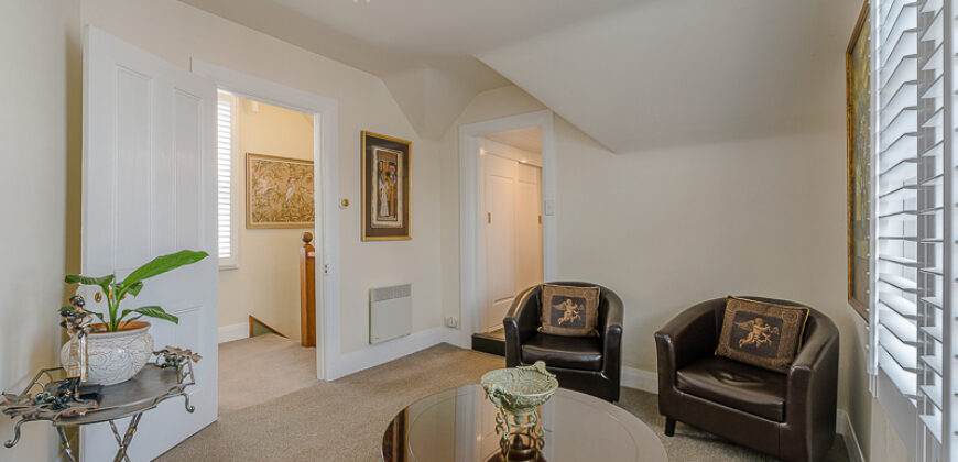 The Stables – Historic Chard, City Views and Exceptional Lifestyle