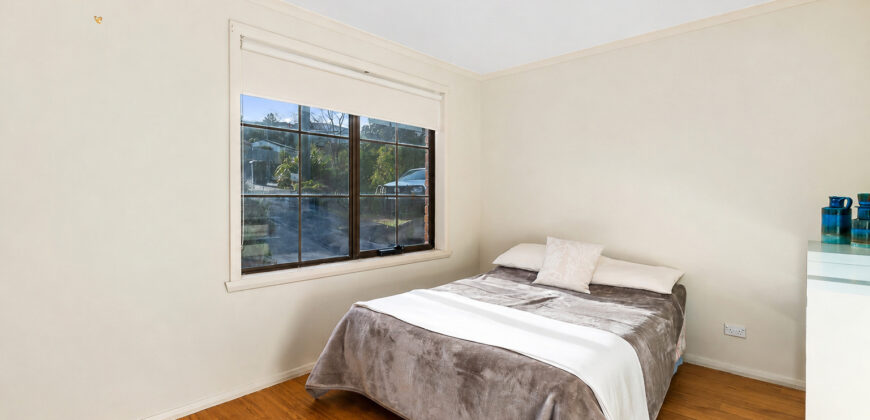 8 Dewrang Place, MOUNT STUART TAS 7000