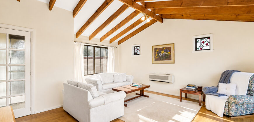 8 Dewrang Place, MOUNT STUART TAS 7000