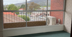 4/11 Byron Street, SANDY BAY