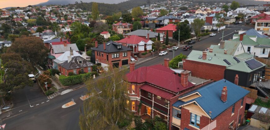 225 Bathurst St, West Hobart TAS 7000