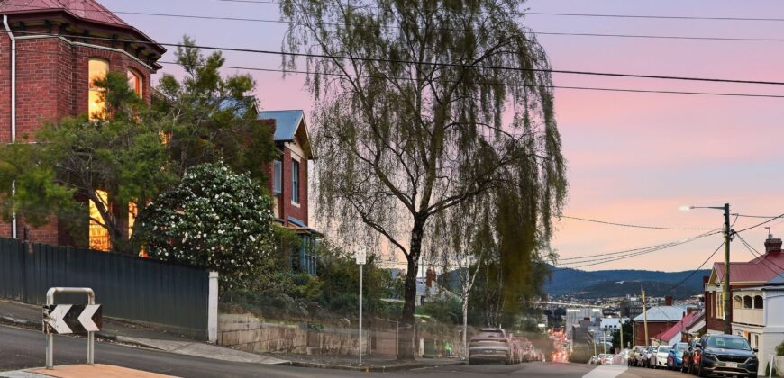 225 Bathurst St, West Hobart TAS 7000