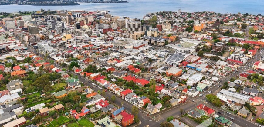 225 Bathurst St, West Hobart TAS 7000