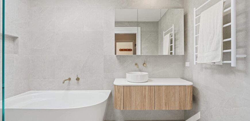 225 Bathurst St, West Hobart TAS 7000