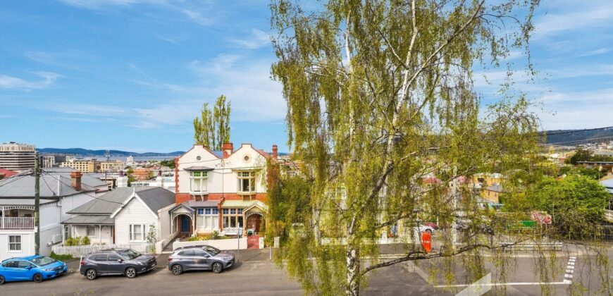 225 Bathurst St, West Hobart TAS 7000
