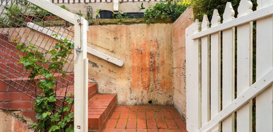 225 Bathurst St, West Hobart TAS 7000