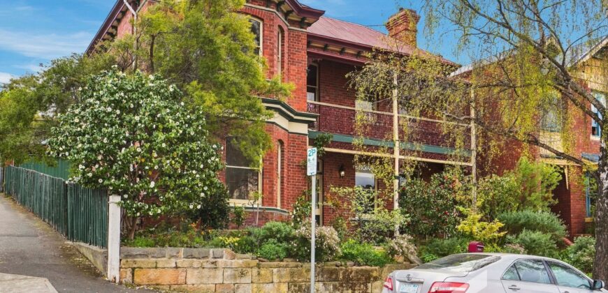 225 Bathurst St, West Hobart TAS 7000