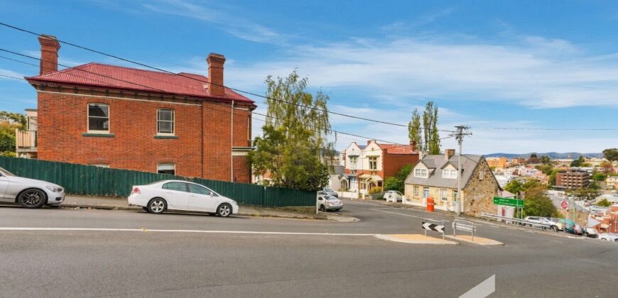 225 Bathurst St, West Hobart TAS 7000